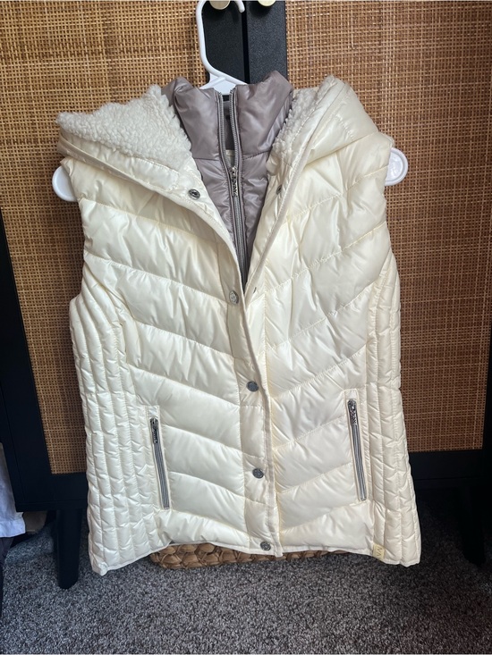 Marc New York Jackets & Blazers - Marc New York Performance Women's Cream Quilted Hooded Puffer Vest